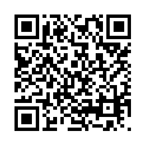 对于胡炜和夏羌两人的恭维很是受用二维码生成