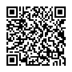 对方让他们放下武器无非是畏惧他们手上的五万张破法弓二维码生成