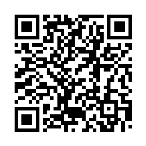 对着他们这些人指指点点的评论着二维码生成