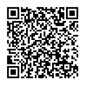 对身为自己曾经的好友的韩明月迷恋前未婚妻的事也完全不在意一般二维码生成