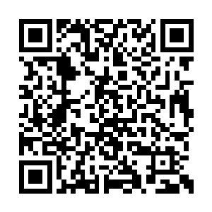 对那个给自己设套的女人和那个黑心商恼恨不已二维码生成