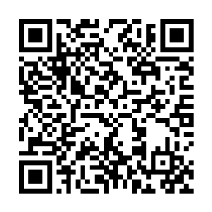 对面隐蔽的波动甚至底下建筑的全貌就浮现在雷林面前二维码生成