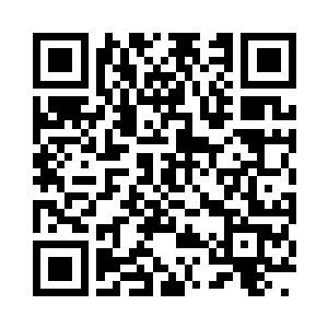 将一桶桶装满了汽油的木桶推到城墙之下二维码生成