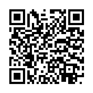 将不远处摔倒在地的布衣男子抓了起来二维码生成