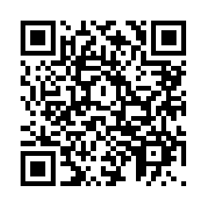 将他们锁在距离墙壁仅有丈许的距离二维码生成