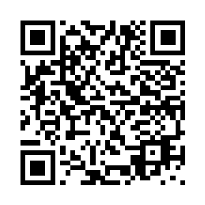 将他漆黑的眸衬得越发的幽暗深遂二维码生成