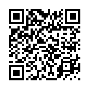 将令牌递到那名小校尉眼前晃了晃二维码生成