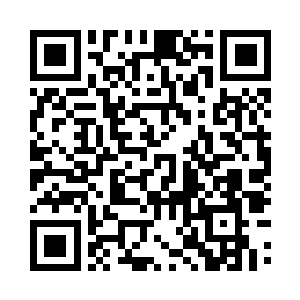 将再次冲来的斩影与夏衣的围攻闪避开来二维码生成