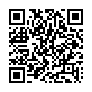 将右臂中涌出的鲜血朝前方不远处的唐七挥去二维码生成