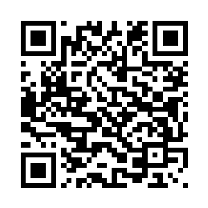 将它的身子小心翼翼地抱在了怀里二维码生成