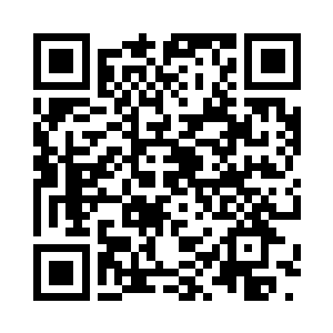 将我点在他掌心的那只手轻轻的握住二维码生成