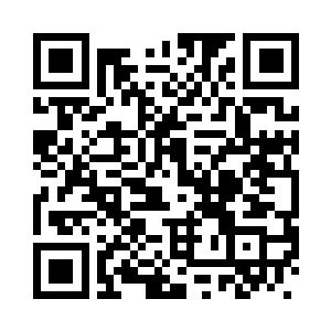 将放在抽屉上层的一叠纸张拿出来二维码生成