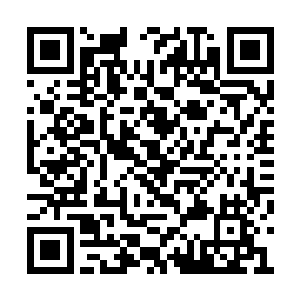 将浑身上下不着一缕而又湿漉漉夭华紧揽入怀中二维码生成