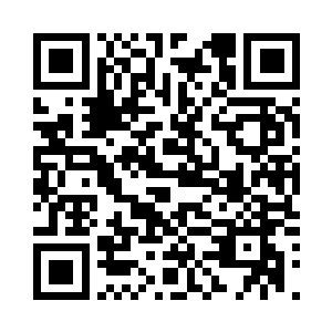 将艾伦整个人都包裹在了其中的……二维码生成