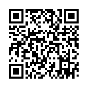 将这一百多颗神晶放进储物戒指之后二维码生成