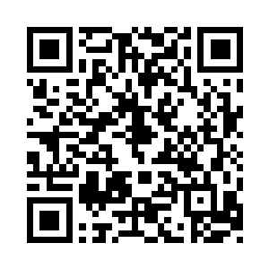 将那枝被砍得坑坑洼洼的长枪往地上一插二维码生成