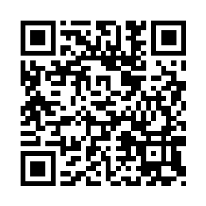 将金发男子原本的贱狗造型达成了国宝二维码生成