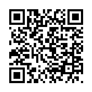 小剑灵用短小的手指点着自己的下巴二维码生成