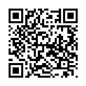 小太妹慢慢趴在了上面很旧黄的窗户上面二维码生成