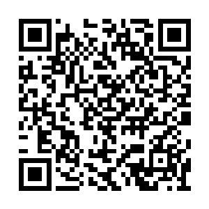 小孔里便会瞬间射出无数弩箭将闯入者打成筛子二维码生成