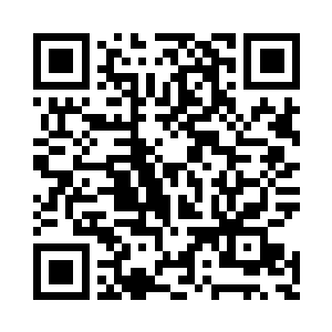小小的镇子还是在这样的循环中渐渐的过来二维码生成