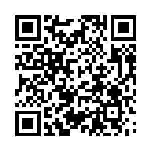 小德子当着众人的面传达了圣上的口谕二维码生成