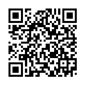 小心翼翼地根据她的表情给她布菜二维码生成