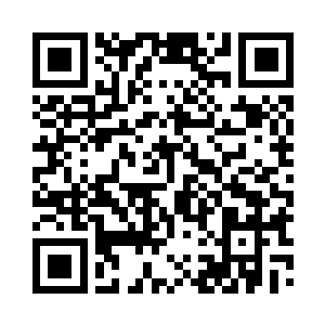 小心翼翼的用神识将这些材料包裹了起来二维码生成