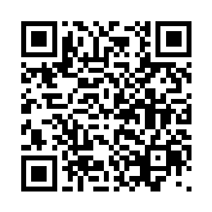 小惠重重摔落在旗杆下城堡的地面上二维码生成