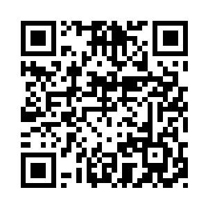 小时候也是在全家人的疼爱下长大的二维码生成