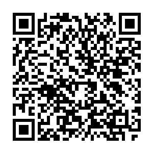 小明和文文也在调试适应真空作战的宇宙战梭和灵能傀儡套件在作战方式上二维码生成