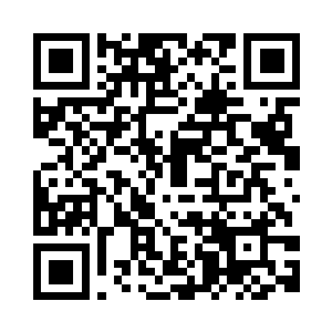 小梨子伸手温柔的揉了揉她的头发二维码生成