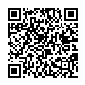 小泉子便持着秦钰的圣旨先后去了右相府和永康侯府二维码生成