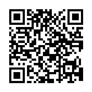 小灵也早就注意到了自己那张课桌上刻的字二维码生成