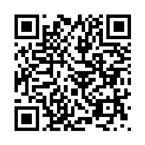 小狐貂的动作惊动了北辰影和紫妍二维码生成