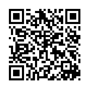 小腿处像是被人砍了两刀似的在打着摆子二维码生成