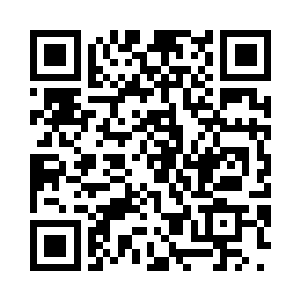 小魔女抬手指了指下方已为她们准备好的赛道二维码生成