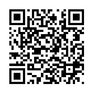 少年用尽全身力气将那和尚的嘴按住二维码生成