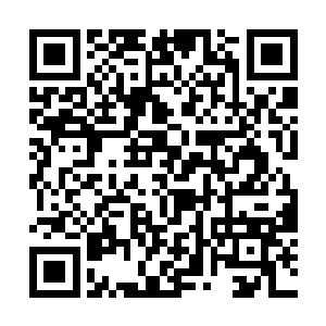 少数倒霉的家伙直接就是坠落了漆黑深不见底的悬崖二维码生成