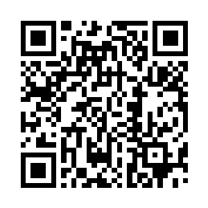 尖子生们一个个睁大眼在车里看着这些同胞二维码生成