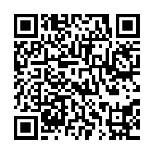 尤其是下面露出的如玉一般的小腿根部竟然是什么也没有穿二维码生成