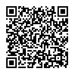 尤其是朱平安注意到陈洪在说还有一项差事时扫了一眼张经所在的方位后二维码生成