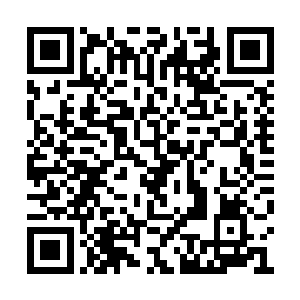 就像极度灼热的熔岩淬炼出璀璨夺目的钻石一般二维码生成