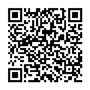 就到了船桥上准备和和星号上的几人用卫星电话通起了话二维码生成