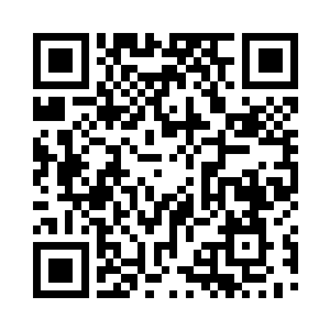 就听到不远处传来一阵汽车喇叭的鸣叫之声二维码生成