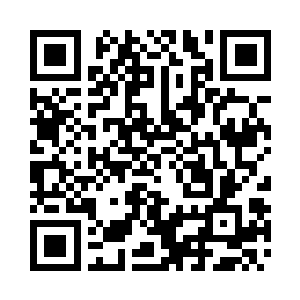 就在两女疑惑张小凡这是要干什么的时候二维码生成