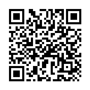 就在他们飞到湖水的正中心的时候二维码生成