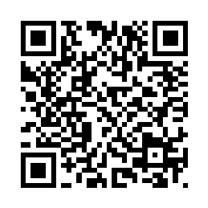 就在众人目不转睛的盯着平静海面二维码生成