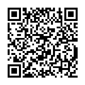 就在刚刚他同样在办公室内激动的大呼出声……二维码生成