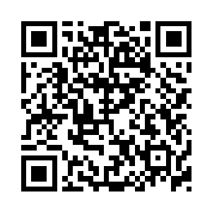 就在在场的人退去百米不到的距离的时候二维码生成